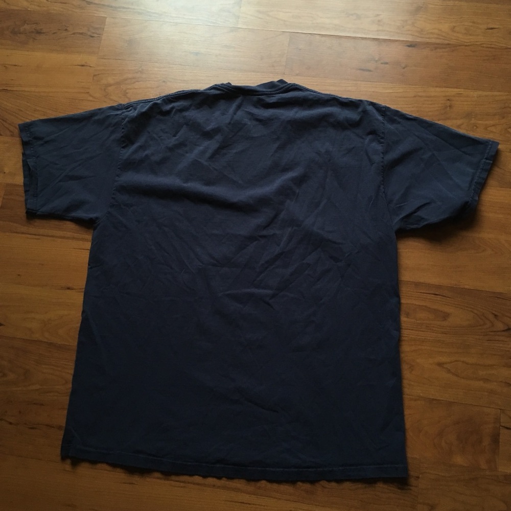 ❌Navy blue vintage New York yankee tee - Picture 3 of 3